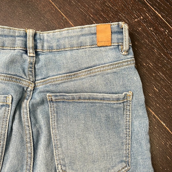 Zara High Waisted Light Wash Skinny Jeans - Picture 5 of 6